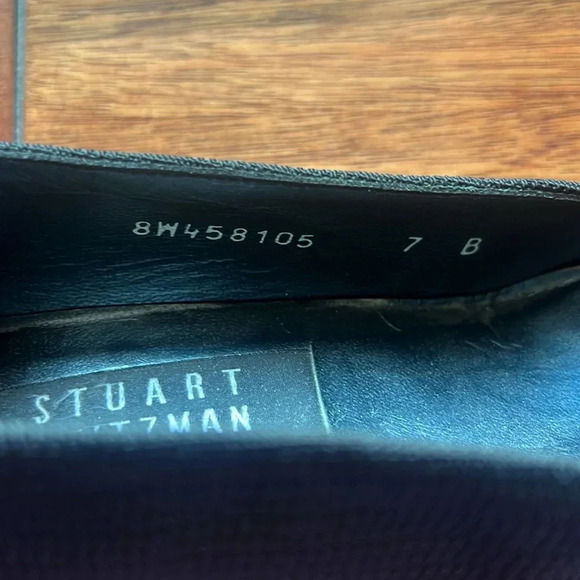 Vintage Stuart Weitzman Black Sq Toe Block Heel Pump Size 7 - Picture 15 of 15